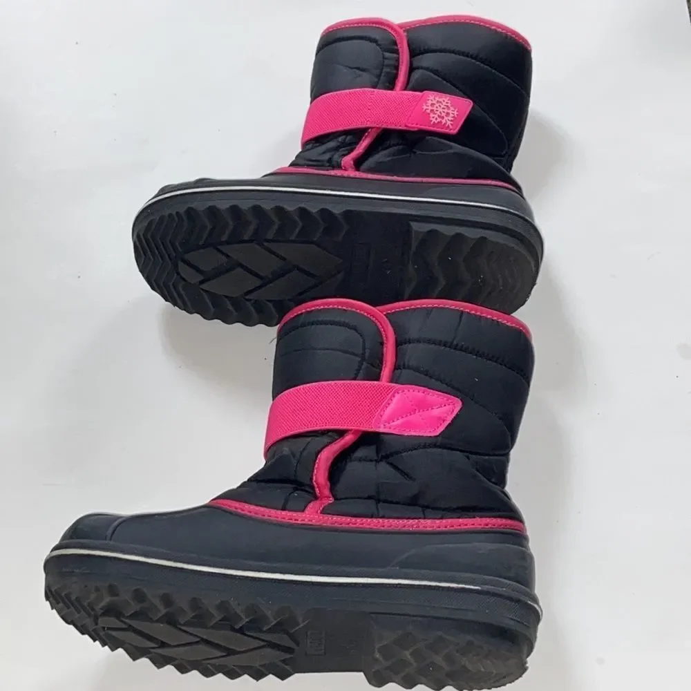 Place Black Pink Girl Snow Boots Size 4